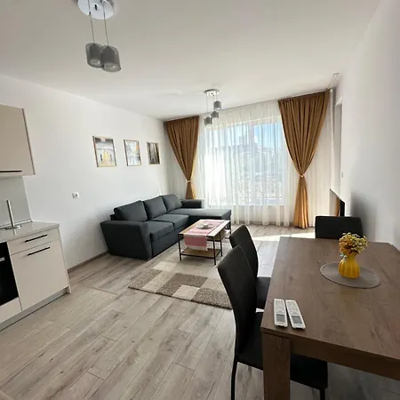 1bd Flat Near Maritsa River And Center