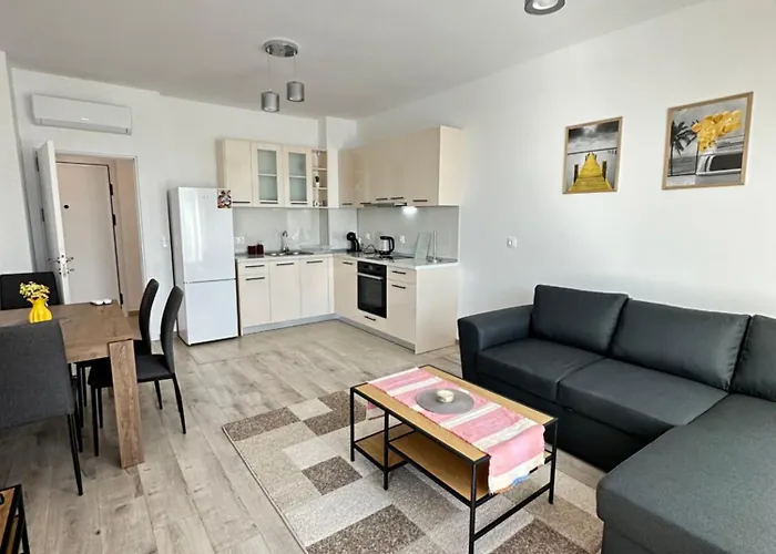 1bd Flat Near Maritsa River And Center * 普罗夫迪夫